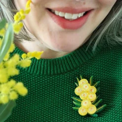 Erstwilder Acacia In Gold Brooch^ Brooches