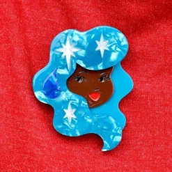 Erstwilder Aquarius The Accepting Brooch^ Brooches