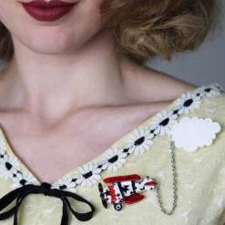 Erstwilder Captain Cumulus Brooch^ Brooches