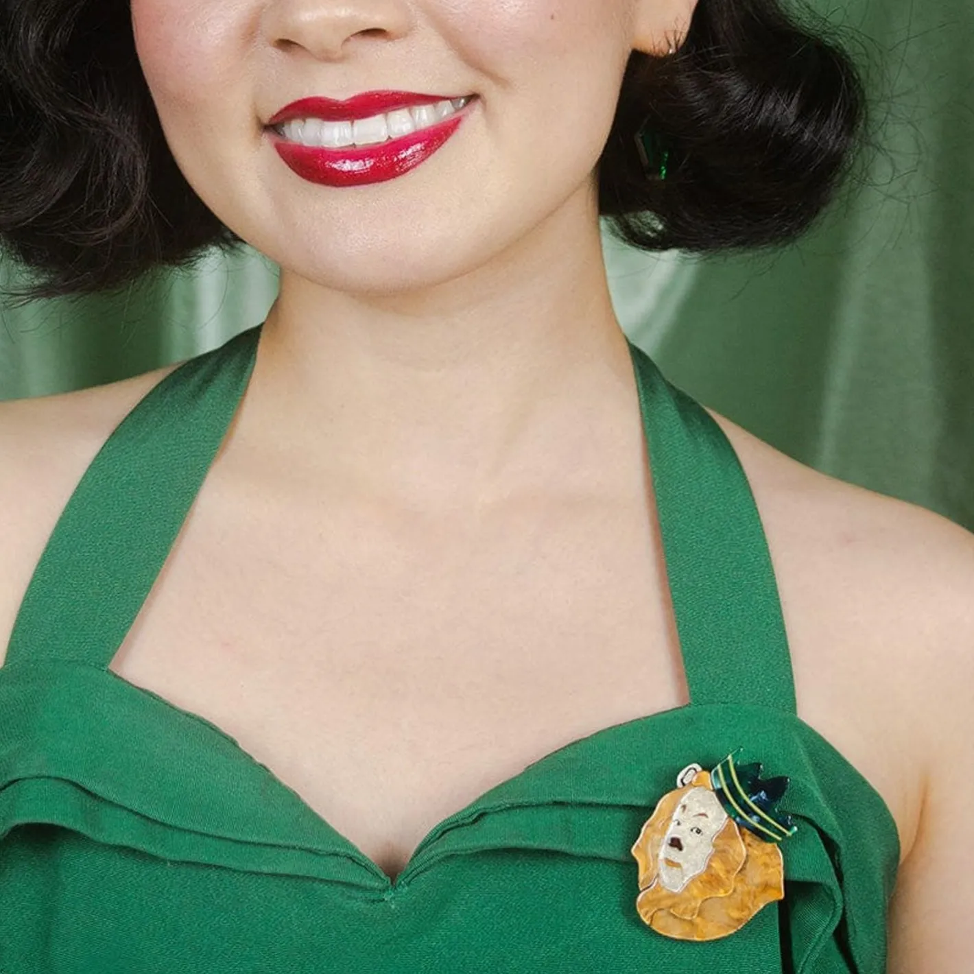 Erstwilder Cowardly Lion Brooch^ Brooches