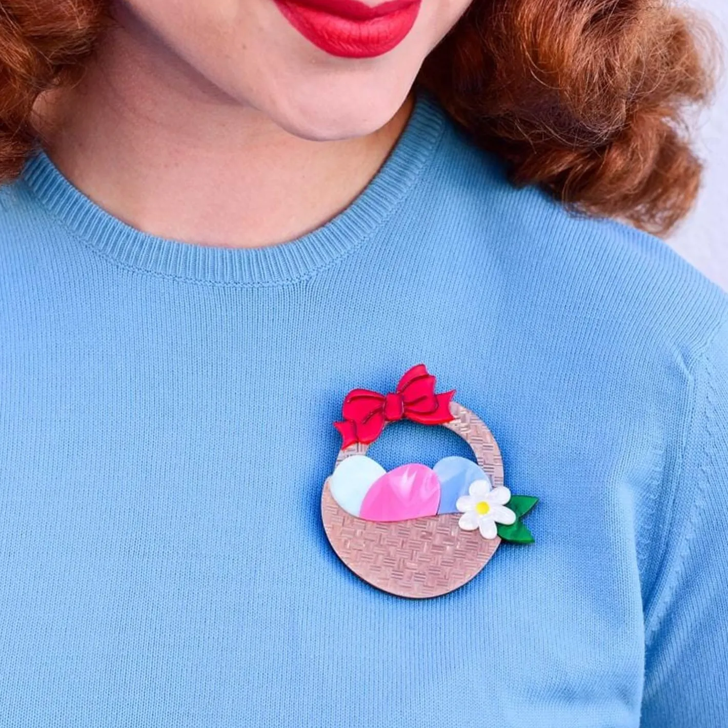 Erstwilder Egg Hunter'S Hamper Brooch^ Brooches