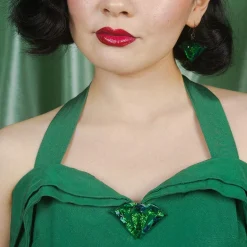 Erstwilder Emerald Brooch^ Brooches
