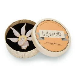 Erstwilder Flannel Flower Brooch^ Brooches