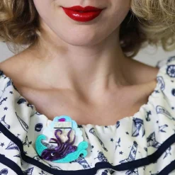 Erstwilder From The Deep Brooch^ Brooches