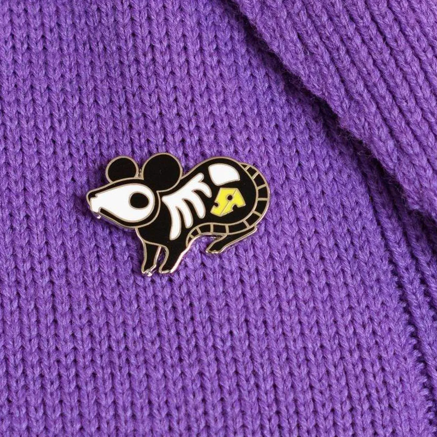 Erstwilder Mousy Mischief Enamel Pin^ Enamel Pins