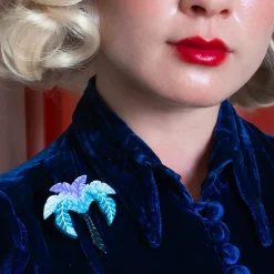 Erstwilder Oasis Of Opulence Brooch^ Brooches