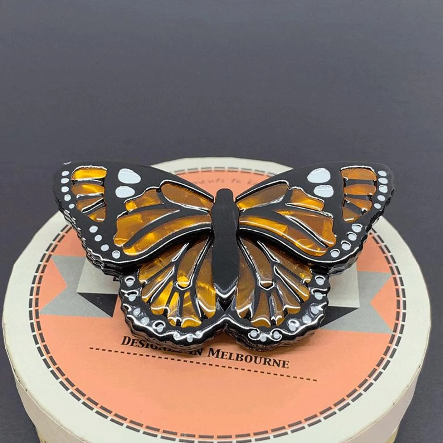 Erstwilder Prince Of Orange Brooch^ Brooches