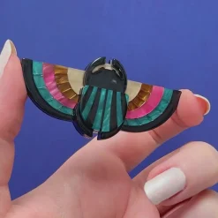Erstwilder Regal Intrigue Brooch^ Brooches