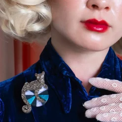 Erstwilder Roaring Opulence Brooch^ Brooches