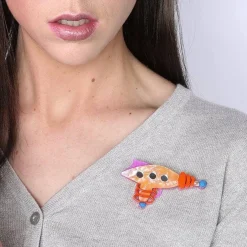 Erstwilder Roxy'S Ray Gun Brooch^ Brooches