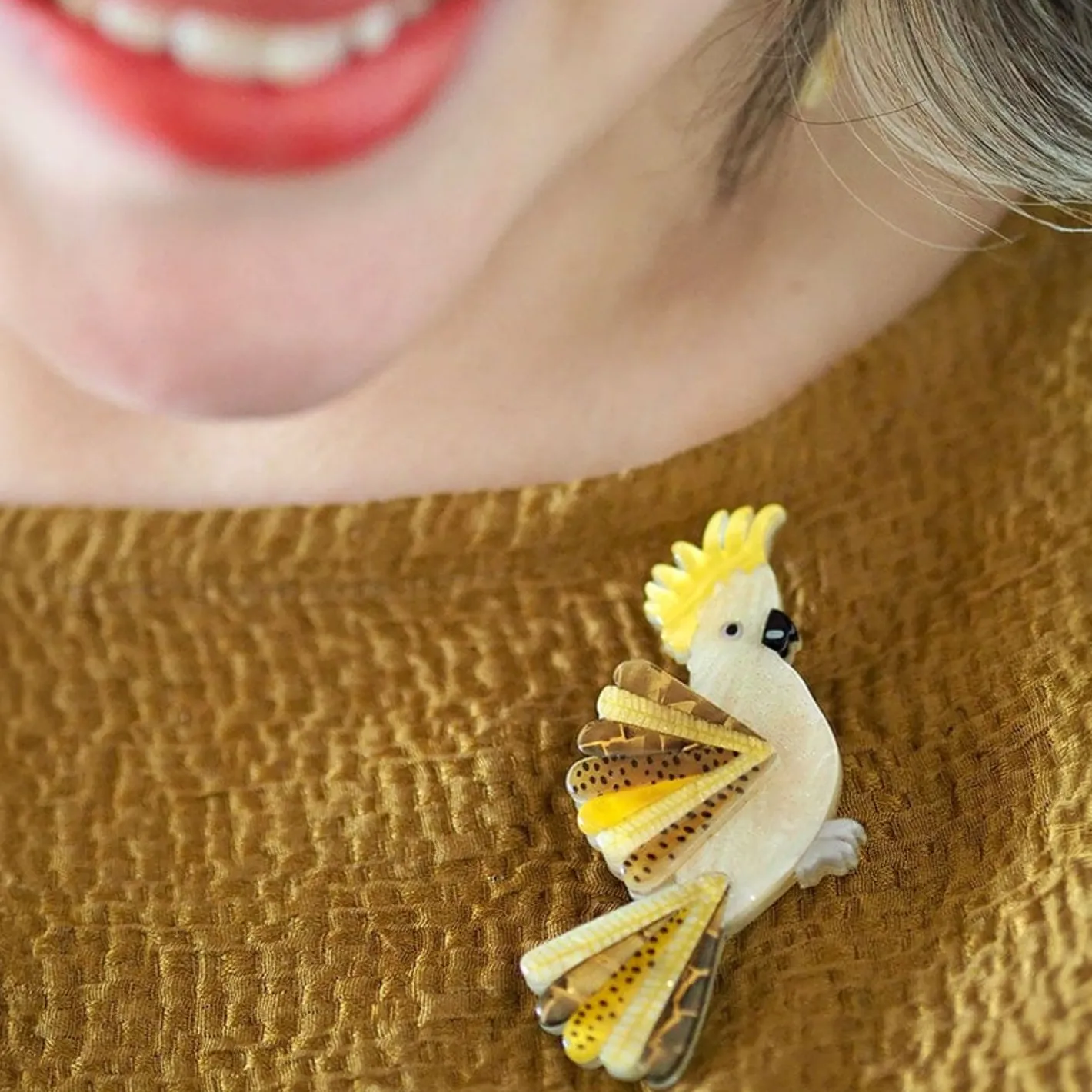 Erstwilder Sunny Of The Sulphur Crest Brooch^ Brooches